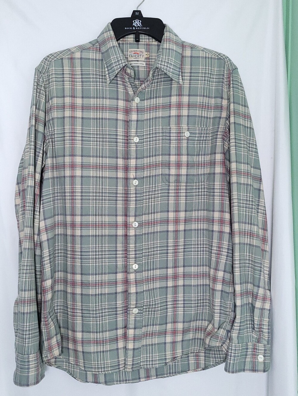 FAHERTY Men's Green/Cream Plaid Flannel Button Down Shirt MEDIUM